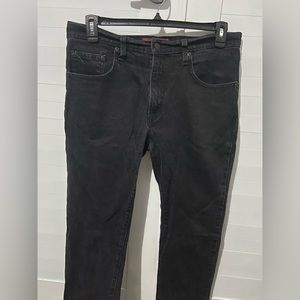 Arizona Black Jeans